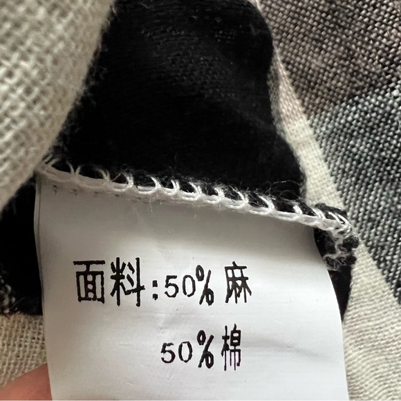 Pink beige black plaid linen button up shirt tunic length w/ handkerchief hem - Picture 4 of 7